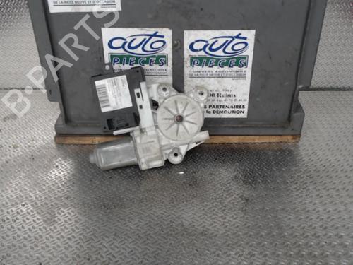Sikkerhedssele bag højre FORD FOCUS C-MAX (DM2) 1.8 TDCi (115 hp) 24071549