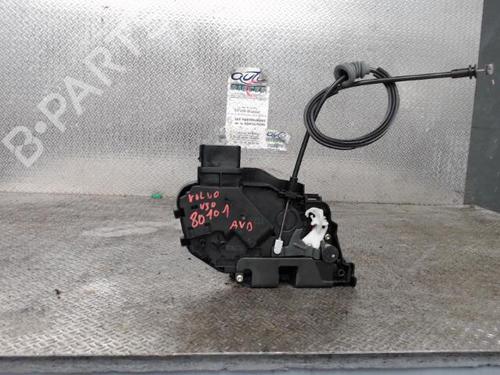 Serrure avant droite VOLVO V50 (545) 2.0 D (136 hp) 24087171
