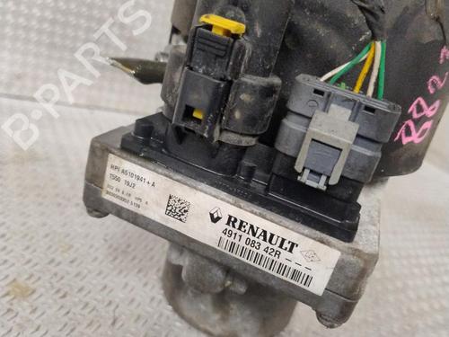 Used Steering pump RENAULT LAGUNA III Grandtour (KT0/1) 2.0 dCi (KT07, KT0J, KT14, KT1A, KT1S) (131 hp) 31819519