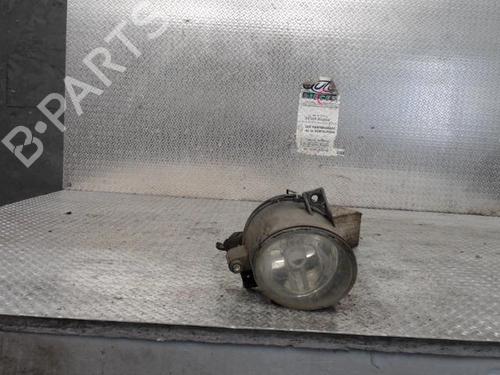 Used Right front fog light Right front fog light SEAT ALTEA XL (5P5, 5P8) 1.9 TDI (105 hp) 24091141 24091141