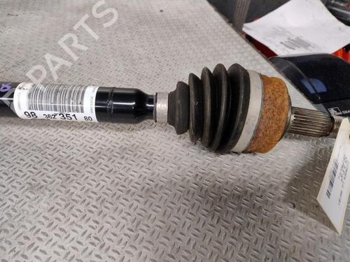 Used Right front driveshaft CITROËN C4 III (BA_, BB_, BC_) ë-C4 (BCZKXC, BZCKSC) (136 hp) 30651677