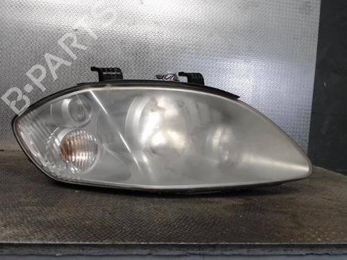 right-headlight-ssangyong-stavic-2005-24090885 main image