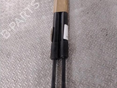 tailgate-lift-support-vw-jetta-iii-1k2-2004-2005-2006-2007-2008-2009-2010-2011-2012-2013-24061947 main image