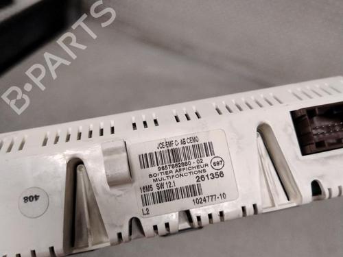 Used Display monitor CITROËN C5 II (RC_) 1.8 16V (125 hp) 29441452