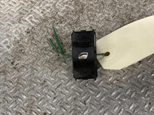 Used Switch Switch PEUGEOT PARTNER Box Body/MPV 1.6 HDi 16V (90 hp) 24100566 24100566