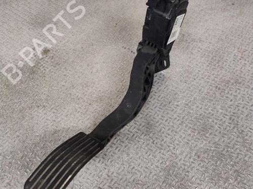 Pédale Pédale CITROËN C3 III (SX) 1.6 BlueHDi 75 (75 hp) 34709771 34709771