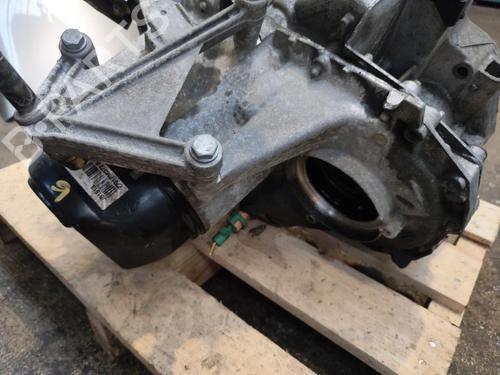 Used Gearbox Gearbox RENAULT CLIO II (BB_, CB_) 1.2 16V (BB05, BB0W, BB11, BB27, BB2T, BB2U, BB2V, CB05,... (75 hp) 33749457 33749457