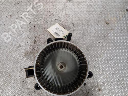 Heater blower motor PEUGEOT 5008 II (MC_, MJ_, MR_, M4_) 1.5 BlueHDi 130 (MCYHZJ, MCYHZR, MCYHZX) | BP24139247M62 