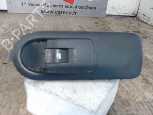 Used Switch RENAULT SCÉNIC II (JM0/1_) 1.5 dCi (JM1E, JM16) (106 hp) 24069606