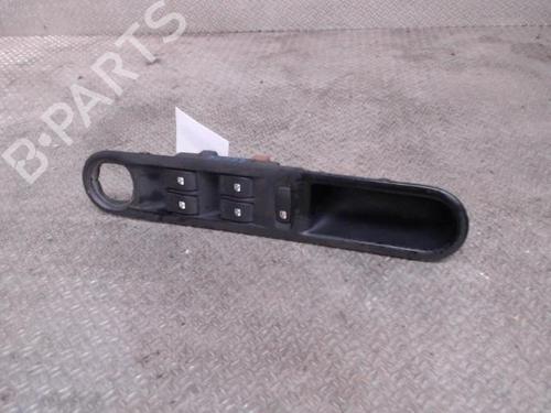Used Left front window switch Left front window switch RENAULT ESPACE IV (JK0/1_) 2.0 dCi (JK01, JK02, JK1J, JK1K, JK1H) (150 hp) 24079085 24079085