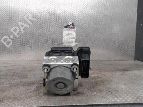 Used ABS pump ABS pump NISSAN MICRA IV (K13K, K13KK) 1.2 (80 hp) 30484289 30484289