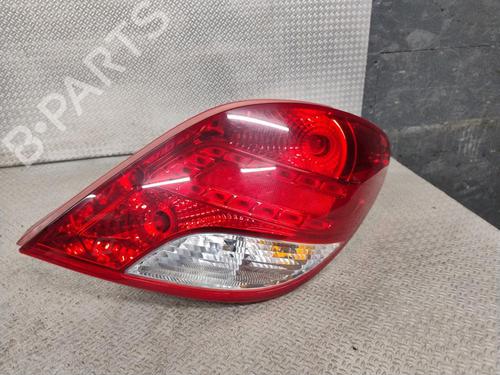 Used Right taillight Right taillight 31055099 31055099