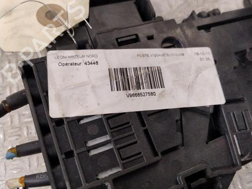 Used Fuse box PEUGEOT 308 SW I (4E_, 4H_) 1.6 HDi (112 hp) 28713664