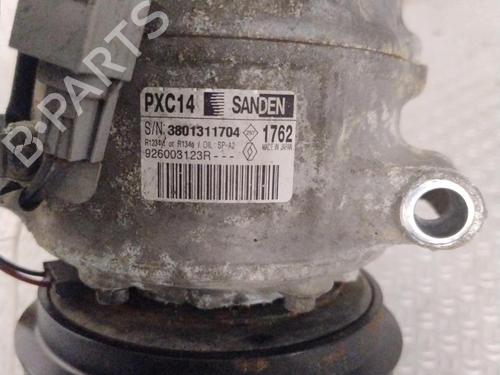 Used AC compressor AC compressor RENAULT MEGANE IV Hatchback (B9A/M/N_) 1.5 dCi 110 (B9A3) (110 hp) 32099719 32099719