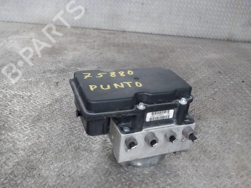 Used ABS pump FIAT GRANDE PUNTO (199_) 1.3 D Multijet (75 hp) 30483773