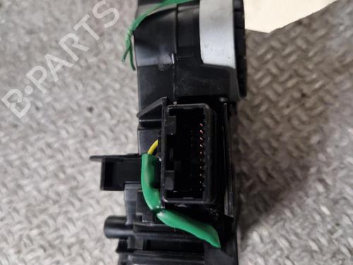 Used Steering column stalk TOYOTA YARIS (_P13_) 1.0 (KSP130_, KSP130) (69 hp) 24625503