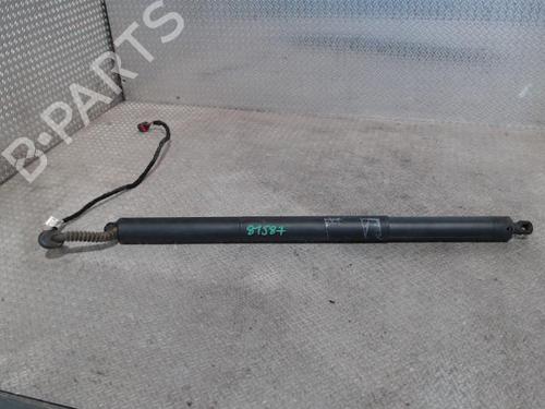 Used Tailgate lock AUDI Q3 (8UB, 8UG) 2.0 TDI quattro (150 hp) 24090397