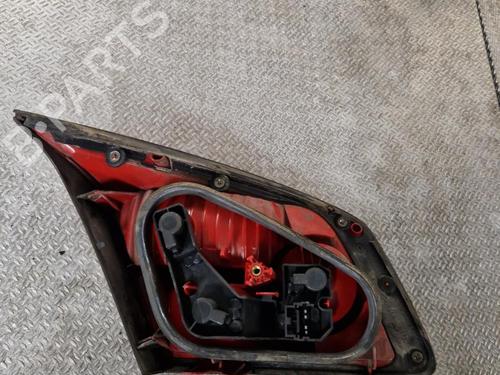 right-tailgate-light-renault-vel-satis-bj0_-2002-24625493 main image