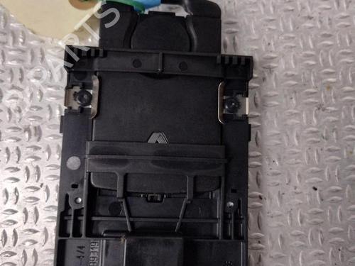 Card reader RENAULT MEGANE III Hatchback (BZ0/1_, B3_) 1.5 dCi | BP28136933E4 