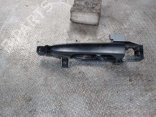 Używane Klamka zewnętrzna drzwi przednich lewych MAZDA 2 (DE_, DH_) 1.3 (DE3FS) (75 hp) 24078219