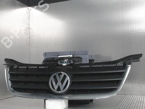 Used Grille VW TOURAN (1T1, 1T2) 2.0 TDI (136 hp) 24070811