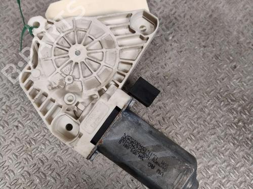 Left front window motor VW PASSAT B8 (3G2, CB2) 1.6 TDI | BP31266175E21 - Image 2