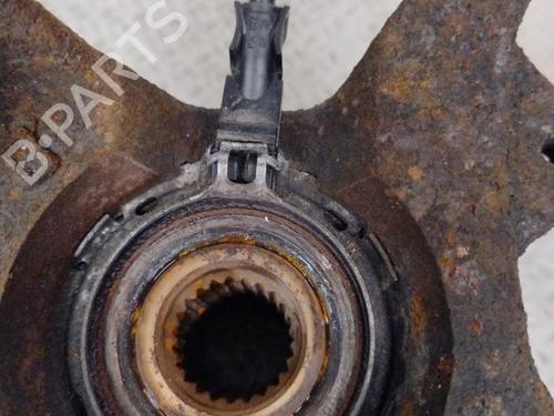 Used Right front steering knuckle RENAULT CLIO III (BR0/1, CR0/1) 1.4 16V (98 hp) 31265880