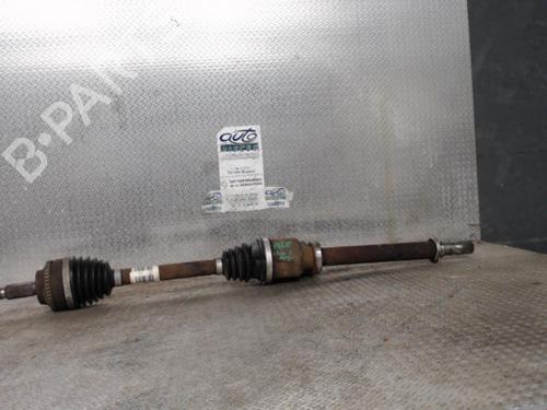 right-front-driveshaft-renault-clio-ii-bb_-cb_-1998-1999-2000-2001-2002-2003-2004-2005-2006-2007-2008-2009-2010-2011-2012-2013-2014-2015-2016-24081633 main image