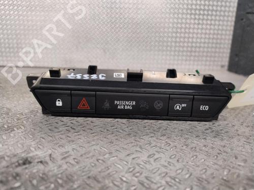 warning-switch-dacia-sandero-iii-2021-40553643 main image