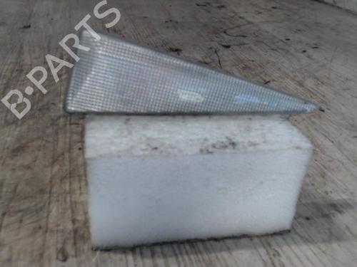 Used Right side indicator Right side indicator RENAULT SCÉNIC II (JM0/1_) 1.9 dCi (JM0G, JM12, JM1G, JM2C) (120 hp) 24068530 24068530