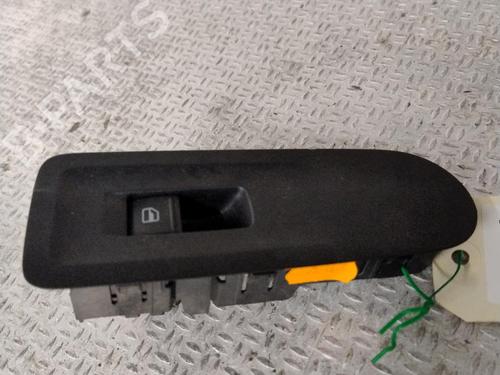 Used Switch VW UP! (121, 122, BL1, BL2, BL3, 123) 1.0 (75 hp) 29739580