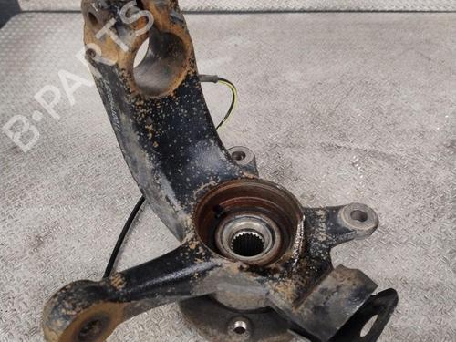 Left front steering knuckle PEUGEOT 108 1.0 VTi 72 | BP33031402M25 - Image 3