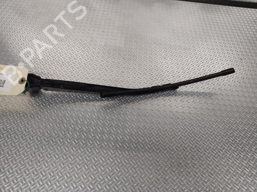 Used Rear windshield wiper arm BMW 1 (E87) 120 d (177 hp) 25703954