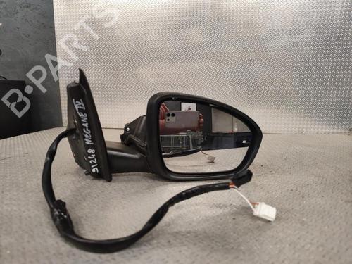 right-mirror-renault-megane-iv-hatchback-b9amn_-2015-37038855 main image