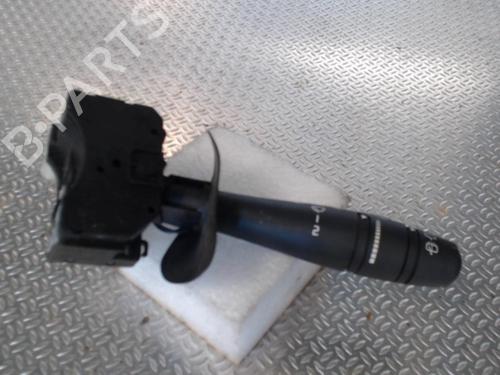 Used Steering column stalk RENAULT CLIO II (BB_, CB_) 1.5 dCi (100 hp) 24073783