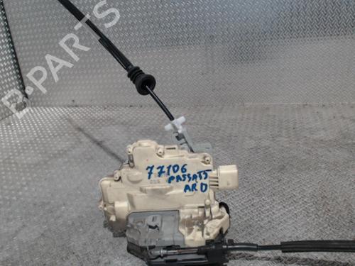 Used Rear right lock VW PASSAT B6 Variant (3C5) 2.0 BlueTDI (143 hp) 24083210