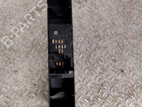 Used Left front window switch Left front window switch BMW 3 Compact (E46) 318 td (115 hp) 33188038 33188038