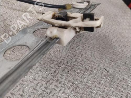 Used Front left window mechanism Front left window mechanism RENAULT MEGANE II (BM0/1_, CM0/1_) 1.5 dCi (BM1E, CM1E) (106 hp) 34709756 34709756