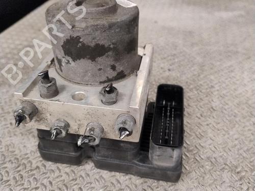 Used ABS pump PEUGEOT 206 CC (2D) 1.6 16V (2DNFUF, 2DNFUR) (109 hp) 33058312