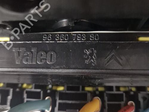 Used Fuse box CITROËN C3 I (FC_, FN_) 1.4 i (73 hp) 30740307