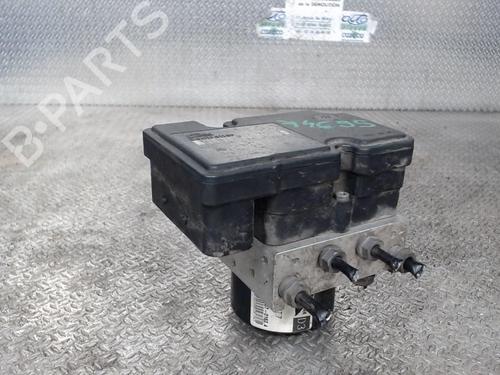 Used ABS pump ABS pump VW GOLF VI (5K1) 2.0 TDI (110 hp) 30483690 30483690