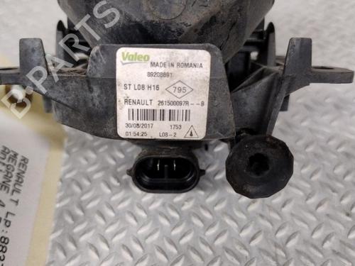 Used Left front fog light RENAULT MEGANE IV Hatchback (B9A/M/N_) 1.5 dCi 110 (B9A3) (110 hp) 29441428