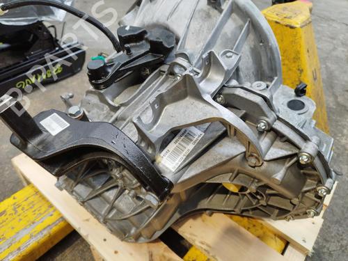 Gearkasse RENAULT MASTER III Bus (JV) 2.3 dCi 145 FWD (JV0F, JV0S, JV0T) (146 hp) 30767242