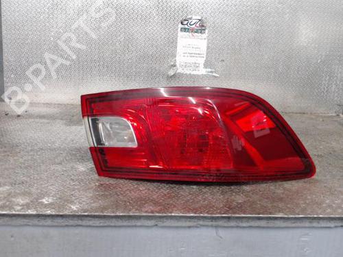 Venstre Baklys Venstre Baklys RENAULT CLIO IV (BH_) 1.5 dCi 110 (110 hp) 24088467 24088467