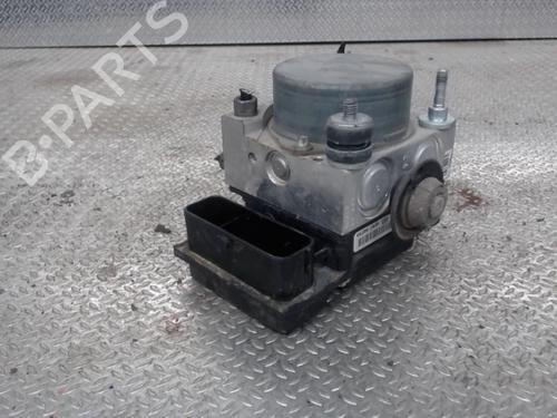 Módulo de ABS FIAT PANDA (169_) 1.2 (169.AXB11, 169.AXB1A) (60 hp) 30483568