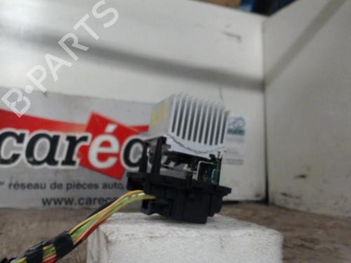 Used Heater resistor Heater resistor PEUGEOT 308 I (4A_, 4C_) [2007-2016] 24068339 24068339