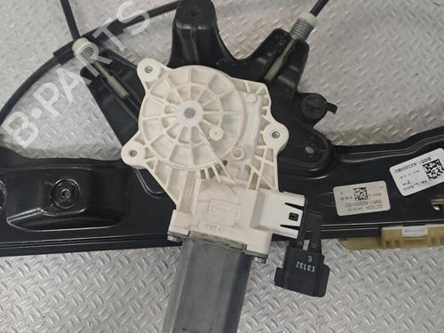 Used Front right window mechanism FORD FOCUS III 2.0 TDCi (140 hp) 24079516