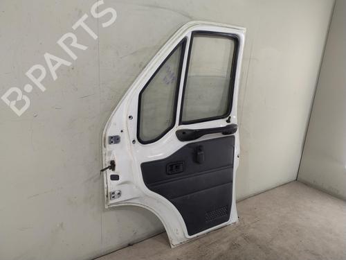 right-front-door-peugeot-boxer-van-230l-1994-1995-1996-1997-1998-1999-2000-2001-2002-2003-2004-2005-2006-26877047 main image