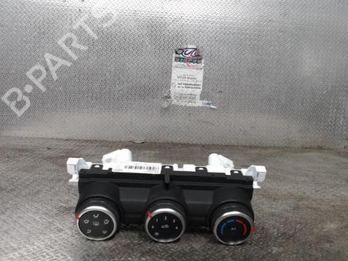 Used Climate control Climate control RENAULT CAPTUR II (HF_) 1.0 TCe 90 ECO-G (HFM6) (91 hp) 24088807 24088807