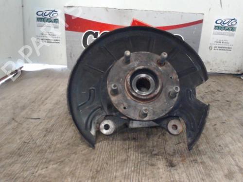 Used Right front steering knuckle Right front steering knuckle LAND ROVER FREELANDER I (L314) 2.0 Td4 4x4 (112 hp) 24068737 24068737